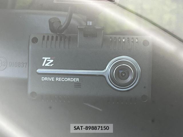Nissan NOTE 2012-11 8549813-6