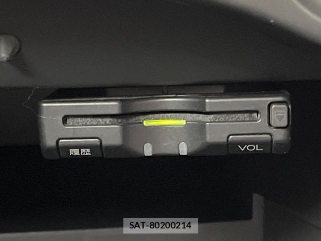 Nissan NOTE 2017-09 8549814-7