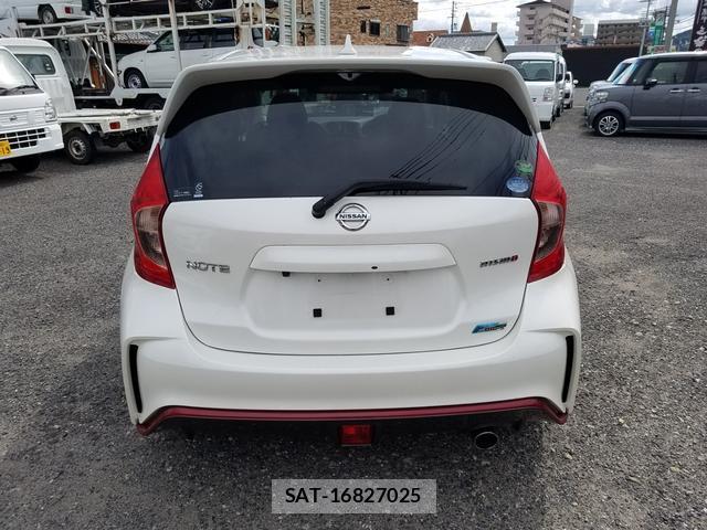 Nissan NOTE 2014-11 8550463-4