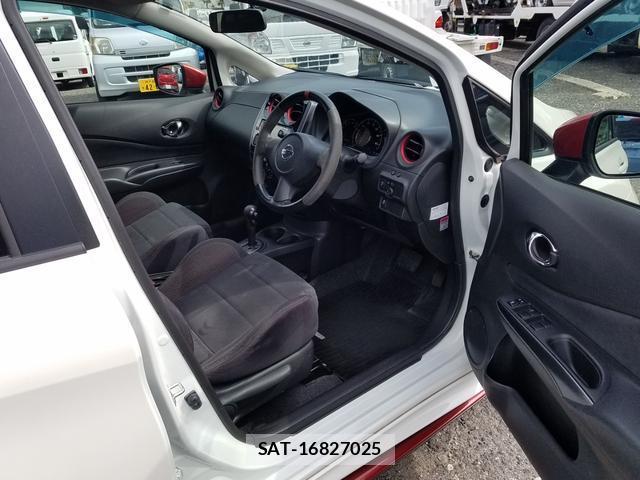 Nissan NOTE 2014-11 8550463-6