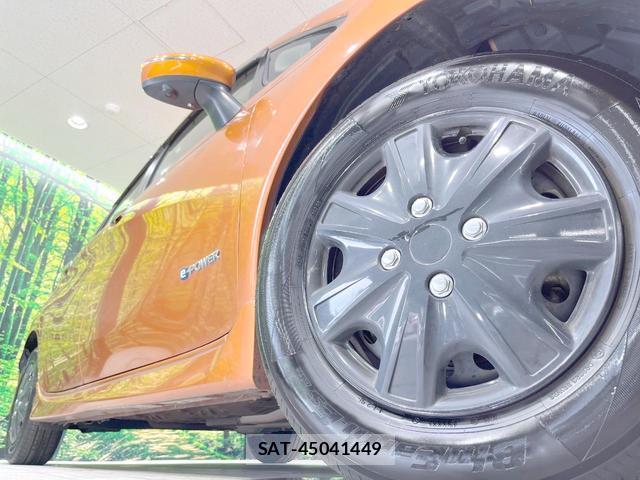 Nissan NOTE 2016-11 8550569-12