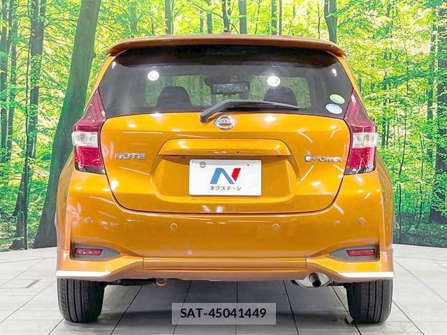 Nissan NOTE 2016-11 8550569-14