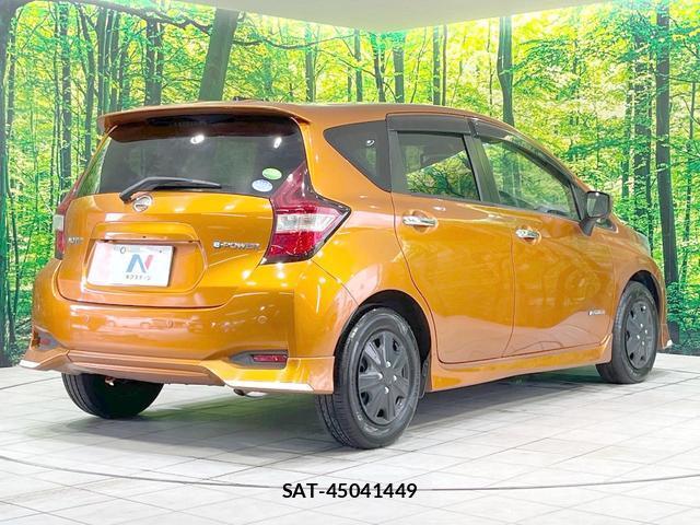 Nissan NOTE 2016-11 8550569-16