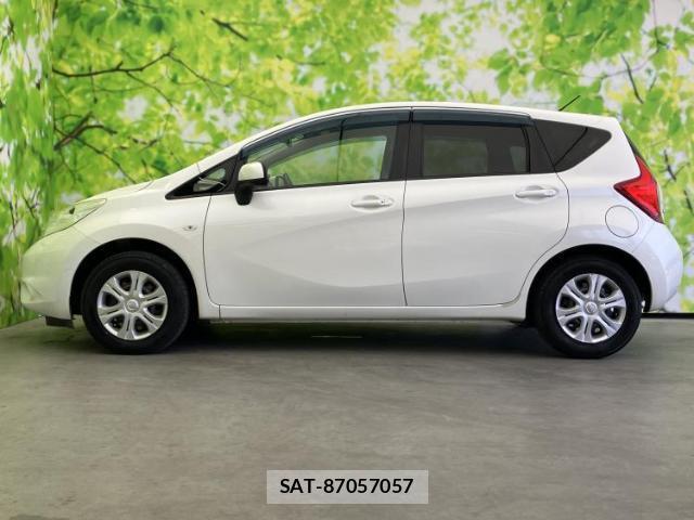 Nissan NOTE 2013-05 8550607-1