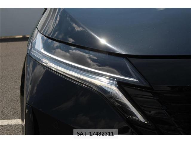Nissan NOTE 2022-01 8550697-13