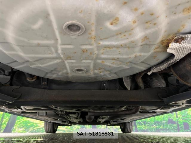 Nissan NOTE 2013-03 8550912-19