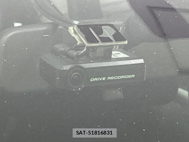 Nissan NOTE 2013-03 8550912-3