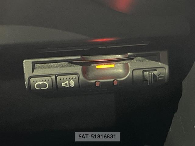 Nissan NOTE 2013-03 8550912-4