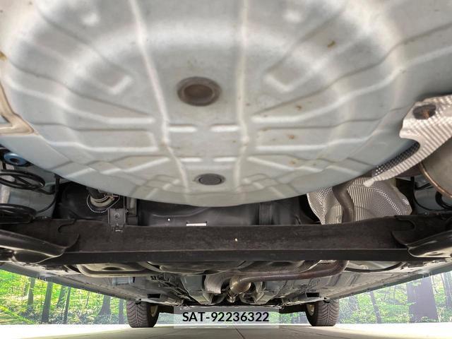 Nissan NOTE 2017-08 8550924-18
