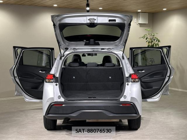 Nissan NOTE 2023-07 8551785-18