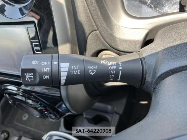 Nissan NOTE 2017-06 8552284-13