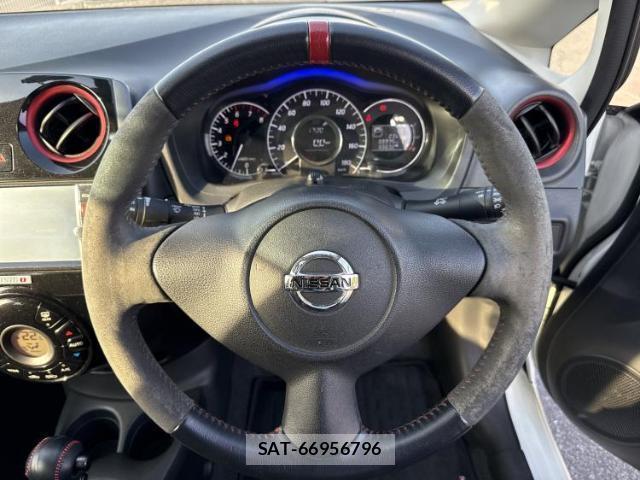 Nissan NOTE 2015-06 8552460-13