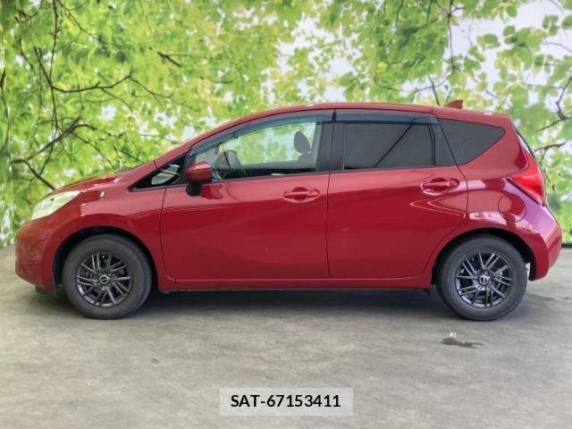 Nissan NOTE 2016-01 8552521-1