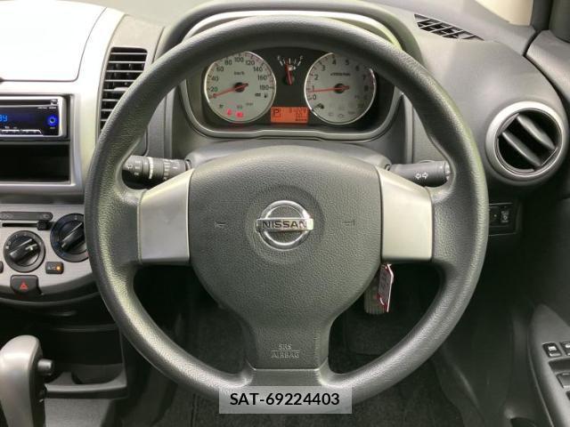 Nissan NOTE 2011-08 8552581-10