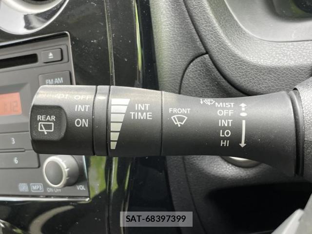 Nissan NOTE 2018-10 8552646-12