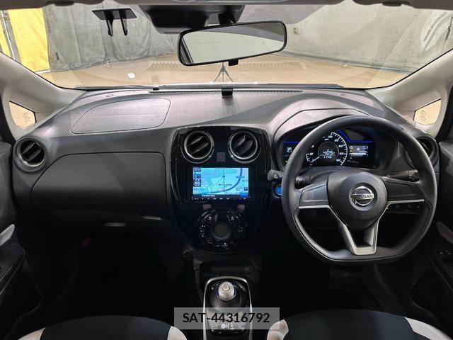 Nissan NOTE 2019-07 8552790-6