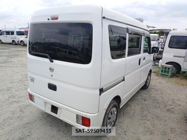 Nissan CLIPPER VAN 2022-08 8547578-2