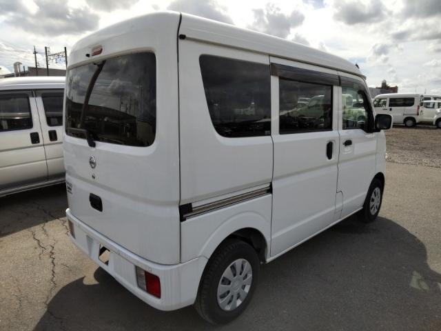 Nissan CLIPPER VAN 2022-09 8552201-2
