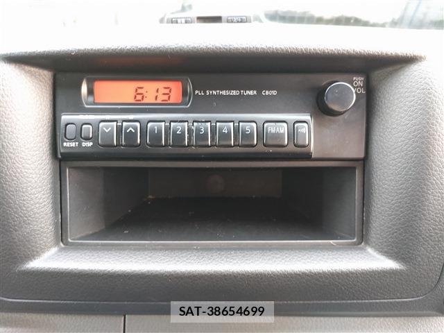 Nissan NV350 Caravan 2014-12 8545687-13