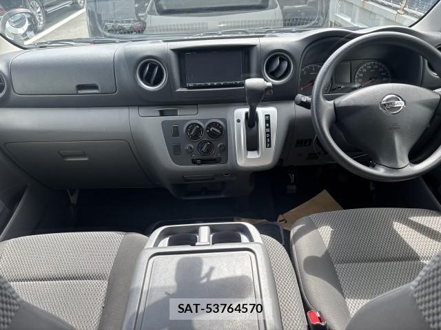 Nissan NV350 Caravan 2020-06 8546599-6