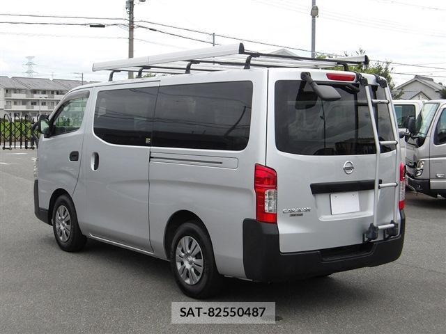 Nissan NV350 Caravan 2021-06 8546798-1