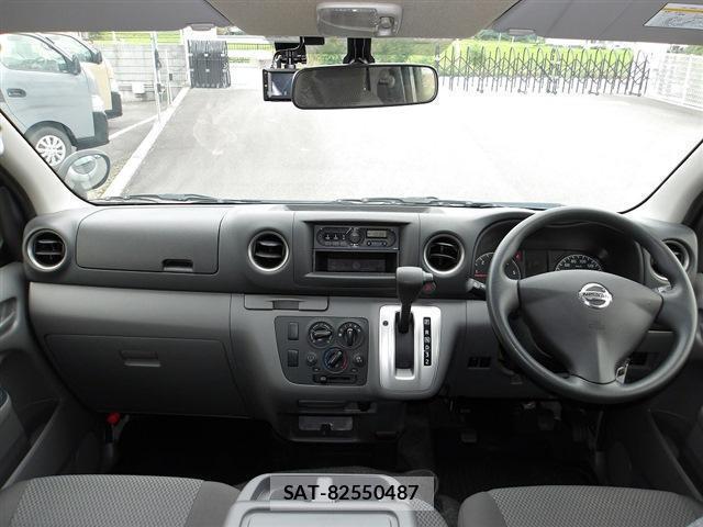 Nissan NV350 Caravan 2021-06 8546798-3