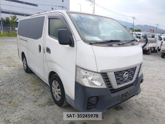 Nissan NV350 Caravan 2020-08 8547546-1