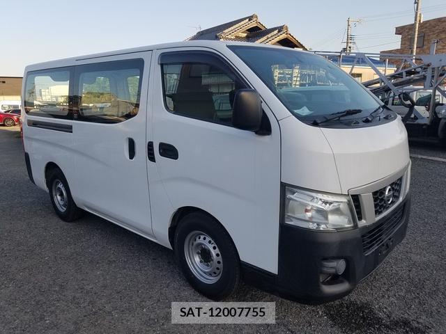 Nissan NV350 Caravan 2016-02 8550481-0