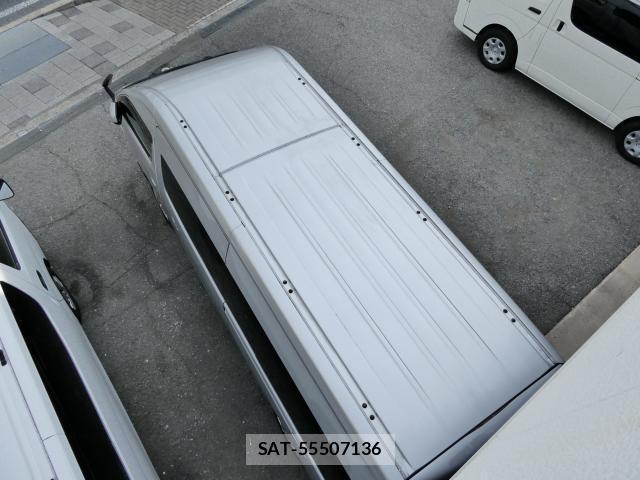 Nissan CARAVAN WAGON 2015-08 8551345-9