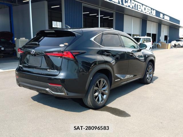 Lexus NX 2018-11 8545732-2