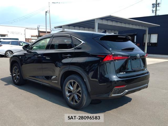 Lexus NX 2018-11 8545732-3