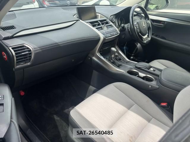 Lexus NX 2016-03 8546589-3