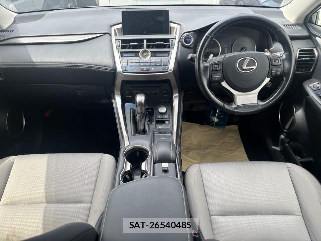 Lexus NX 2016-03 8546589-7