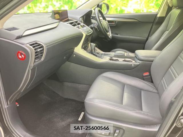 Lexus NX 2018-07 8546935-6