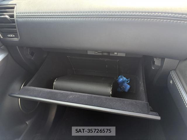 Lexus NX 2015-08 8547636-19