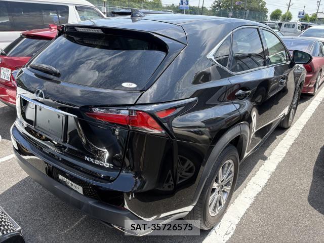 Lexus NX 2015-08 8547636-2