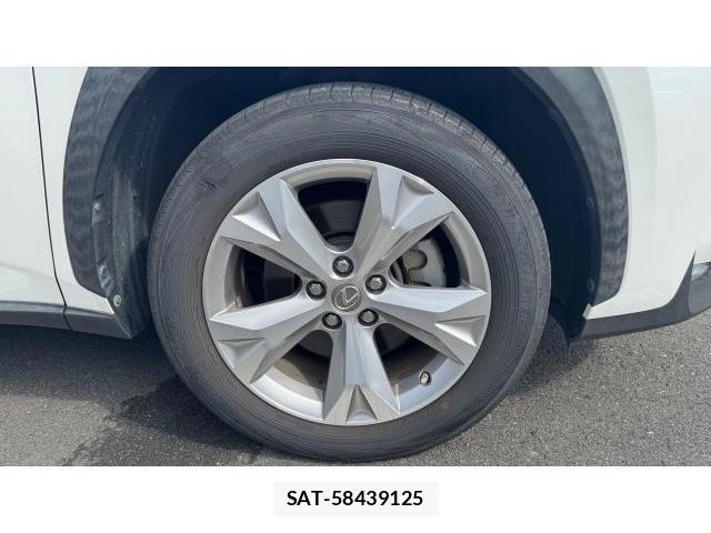 Lexus NX 2015 8548959-7