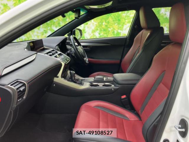 Lexus NX 2018-03 8548976-5
