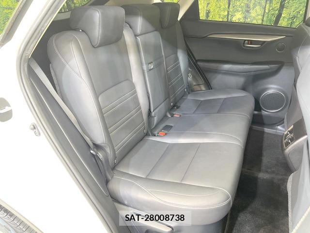 Lexus NX 2015-08 8549698-7