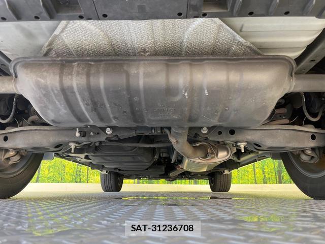 Lexus NX 2018-03 8549824-19