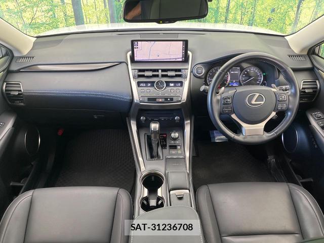 Lexus NX 2018-03 8549824-2
