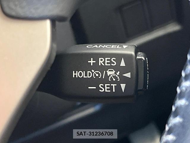 Lexus NX 2018-03 8549824-7