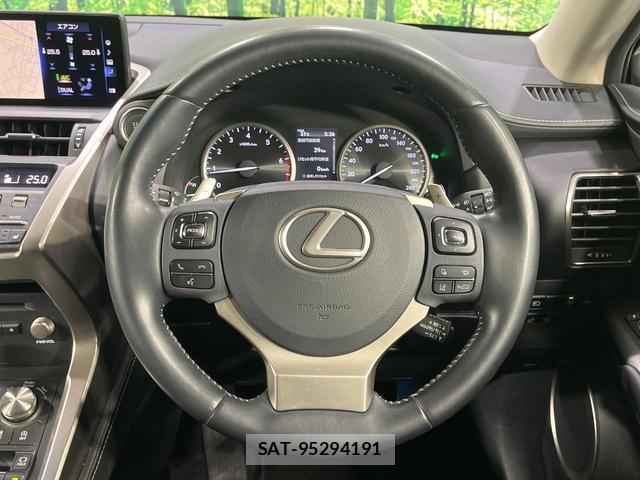 Lexus NX 2019-01 8549953-10