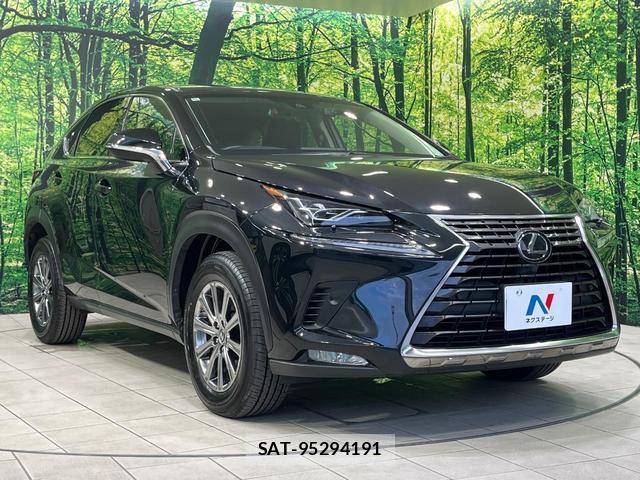 Lexus NX 2019-01 8549953-15