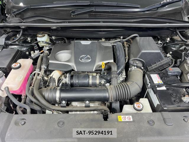 Lexus NX 2019-01 8549953-17