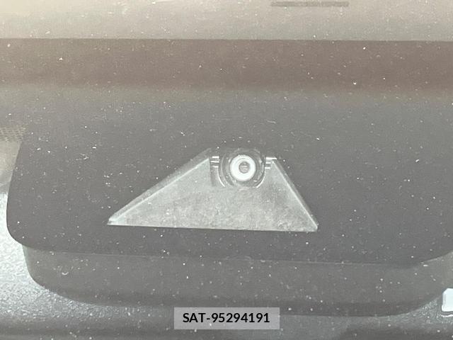 Lexus NX 2019-01 8549953-4