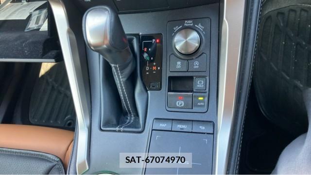 Lexus NX 2018-03 8550365-14