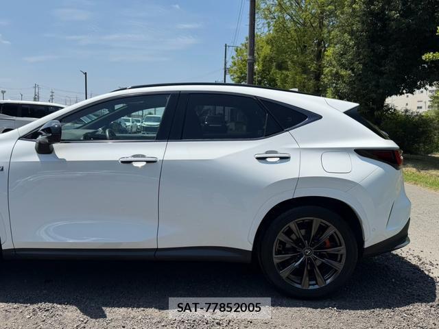 Lexus NX 2024-01 8551635-2