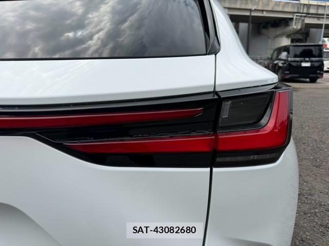 Lexus NX 2023-11 8551639-1