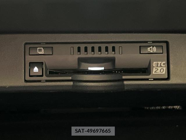 Lexus NX 2018-02 8551706-5